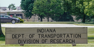 The Kentucky-Indiana Joint Board and Tolling Body for the Louisville-Southern Indiana Ohio River Bridges Project will meet on Thursday, August 31