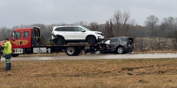 Crash Closes Portion of W 100 N in Gibson County