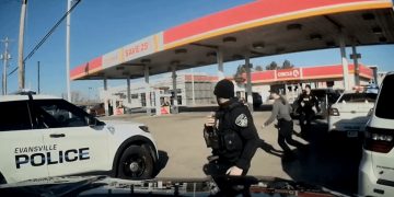 Evansville Crash Results in Two Fatalities After Traffic Stop