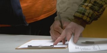 Winslow Residents React to Proposed Water and Sewer Rate Hike