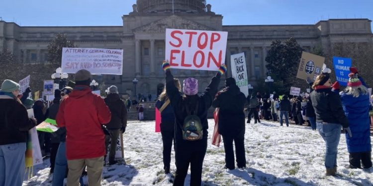 Protesters Rally on Presidents’ Day for “No King Day”