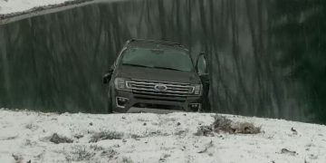 Water Rescue Operation Underway in Vanderburgh County After Truck Gets Stuck