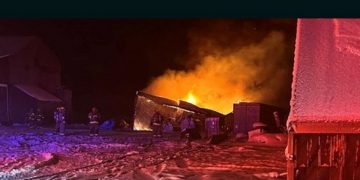 Fire Crews Respond to Blaze at Las Bravos in Boonville