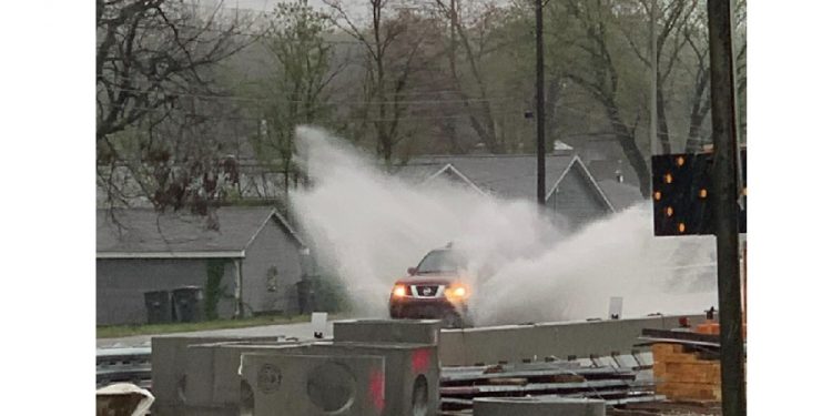 Flooding Alerts Issued for Evansville Drivers on Lloyd Expressway