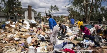 Tornado Hits Princeton, Indiana: EF1 Tornado Leaves Behind Trail of Destruction