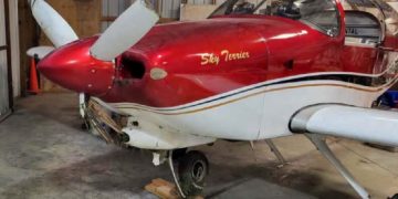 Minor Plane Crash at Skylane Airport in Vanderburgh County: No Injuries Reported