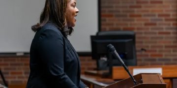 Evansville Mayor Hosts Community Budget Forum to Gather Public Input for 2026 Budget