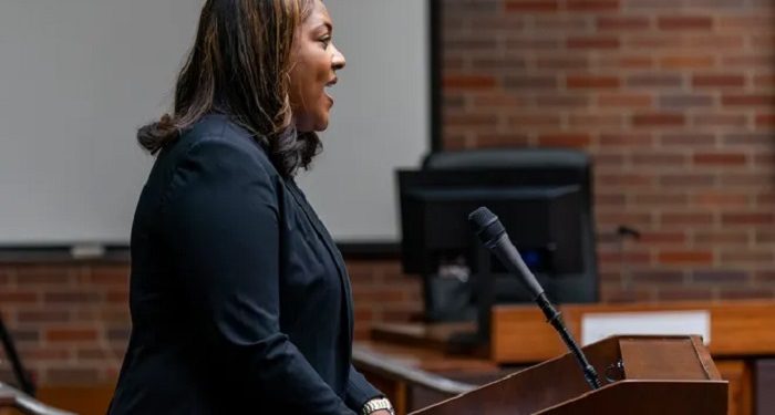 Evansville Mayor Hosts Community Budget Forum to Gather Public Input for 2026 Budget