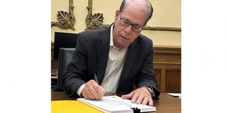 Indiana Governor Mike Braun Signs Two Major Public Safety Bills