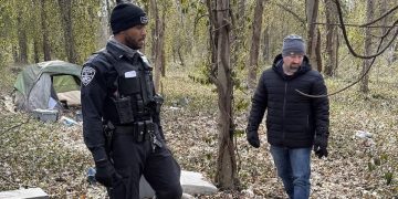 Evansville outreach teams place 19 people in shelter ahead of winter storm