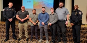 Evansville police officers complete crisis intervention training