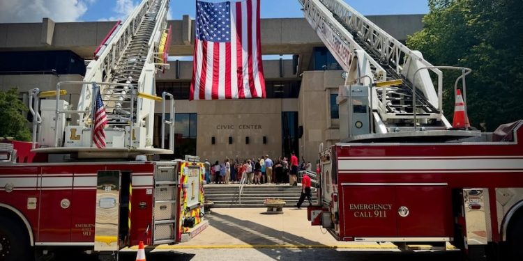 Evansville Fire Department participates in proclamation ceremony marking 250th anniversary of nation