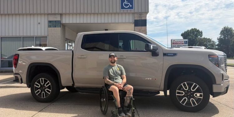 Evansville officer’s donated truck begins modifications to improve mobility and independence