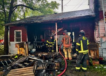 EFD crews rescue pets after structure fire displaces four adults and five children