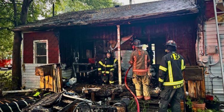 EFD crews rescue pets after structure fire displaces four adults and five children