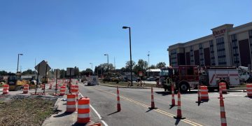 Gas leak prompts road closures in Evansville as Lloyd Expressway reopens and shelter-in-place order lifted